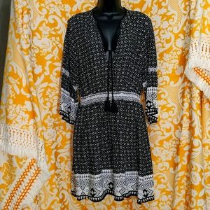 New without tags XL size 14 Black and White Boho Dress